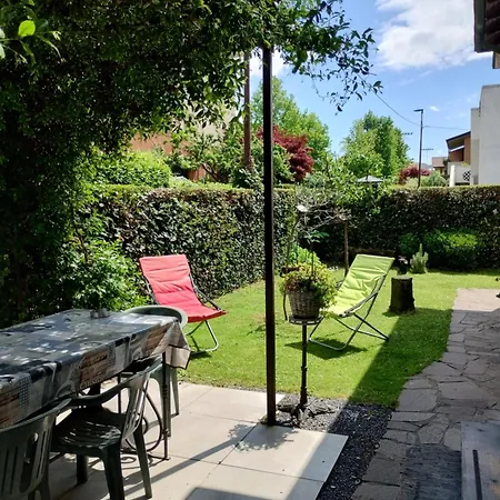 Monolocale, 10' Dal Centro, Dall'aeroporto, Con Patio Esterno 아파트